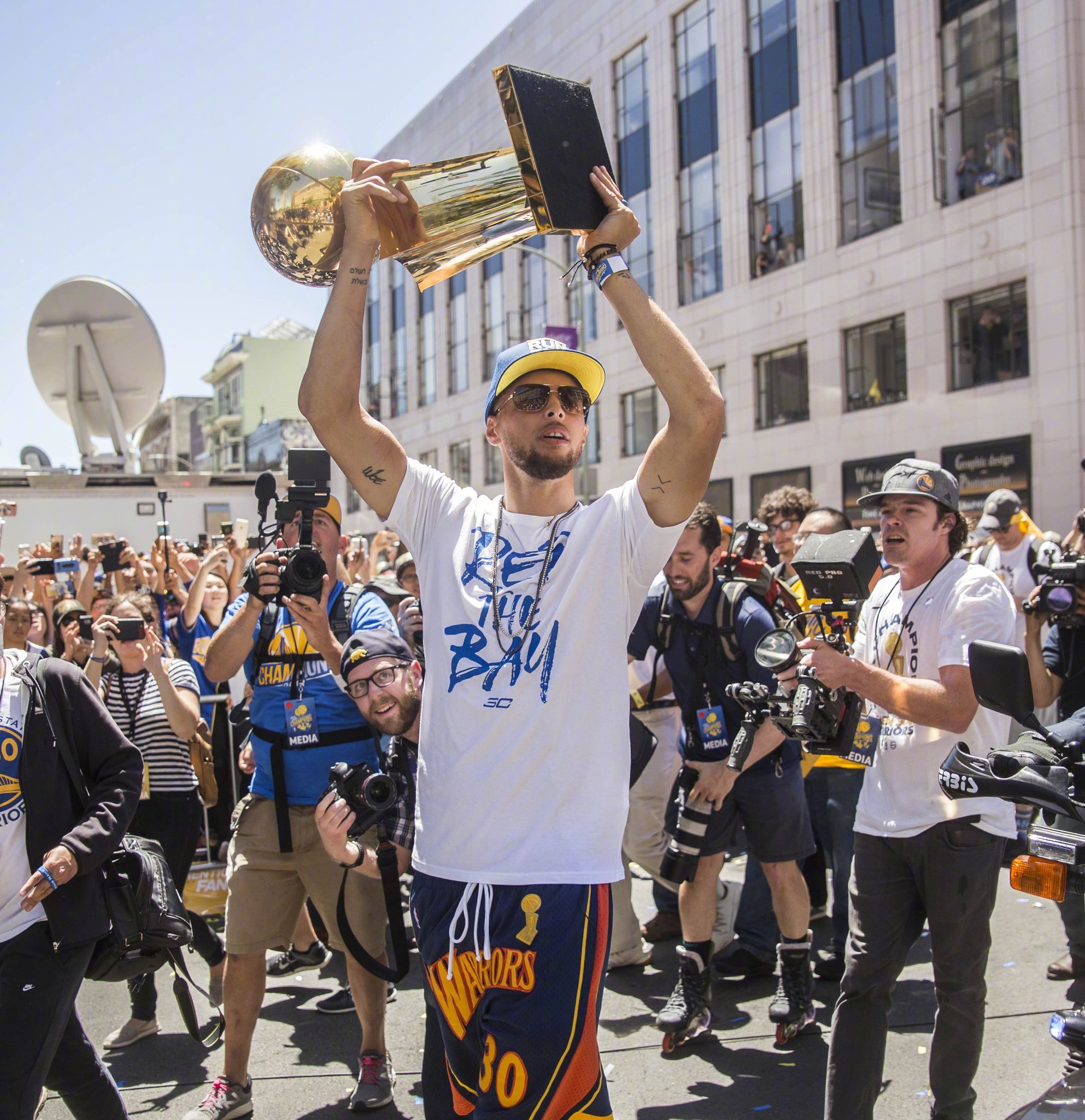 续被国安乃 续被国安乃